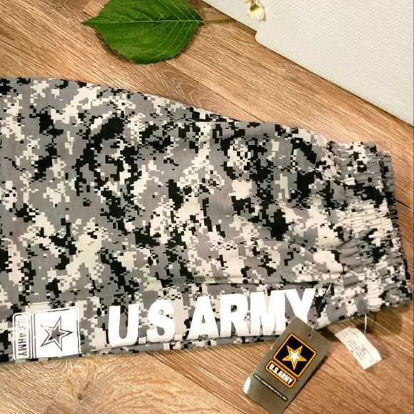 U.S. Army Shorts Camo Drawstring French Terry-Pockets - Picture 2 of 6